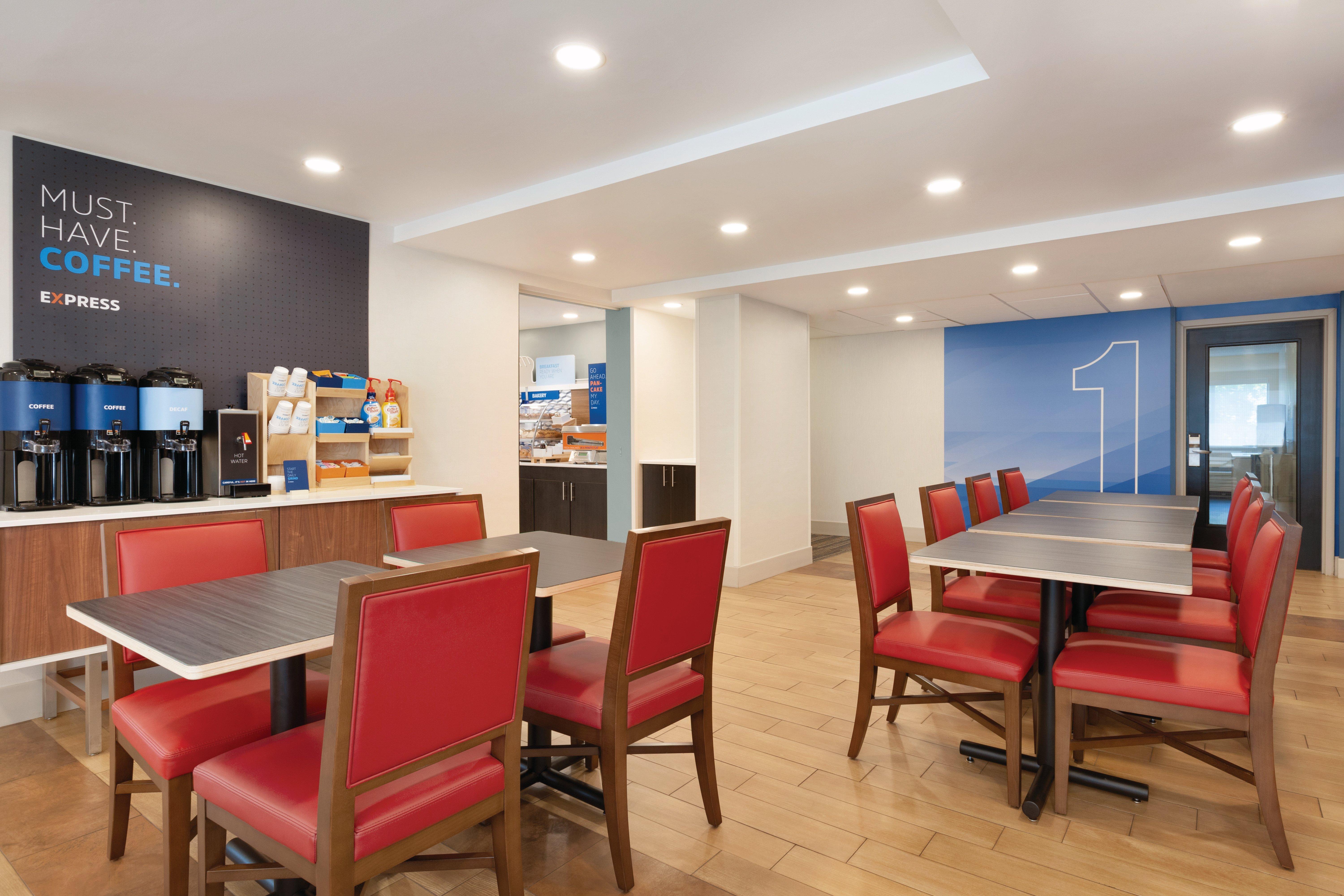 Holiday Inn Express Hartford South - Rocky Hill By Ihg Esterno foto