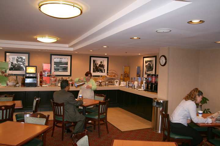 Holiday Inn Express Hartford South - Rocky Hill By Ihg Ristorante foto